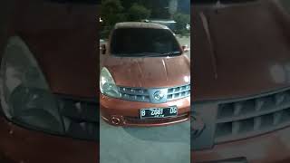 VIRAL, Wanita berhijab bermobil Mengatakan FUCK YOU dan hendak nabrak