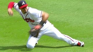 SD@ATL: Peterson slides for stop, gets out from knees