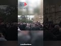 ⭕️ Протестующие в Сухуми прорвались на территорию у парламента протест абхазия митинг