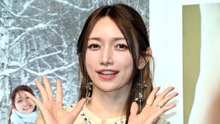 後藤真希、新年も勢い止まらず！新作写真集が重版「8刷」決定　「素肌」全開な大胆オフショットも公開HasiGawa