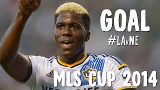 GOAL: Gyasi Zardes holds his own and buries it from close range | MLS CUP 2014