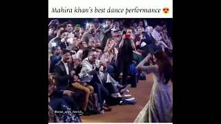 Mahira khan best performance with Humayun saeed at lux awards #binroye #terebina