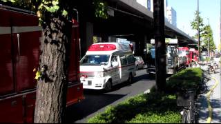 救急車火災現場へ到着。Ambulance arrived at the fire site.