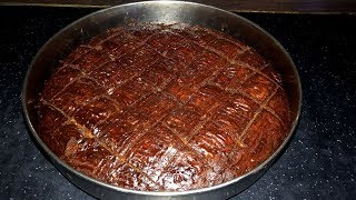 Si të gatuajmë Shëndetlie Tradicionale Shqiptare | Albanian Healthy Nut and Honey Cake(Traditional)