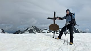 Nagyszalóki-csúcs 2452 m / Slavkovský štít   április 2024