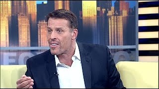 Tony Robbins Shares Money-Making Tips from 50 Smartest People