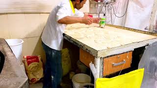 Barbari bread bakery in Hamedan | Traditional Persian bread | Persian bread