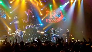Guns N' Roses   Paradise City with Izzy Stradlin live at o2 London 2012