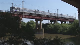 （HD）散水列車が走るほど暑かった日の夕張川橋梁で