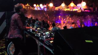 ZoukOut 2011 - Avicii - Drowning