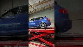 Bagged Audi gets chrome wheels