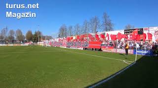 RWE Fans Fahnen Choreo Assindia und mehr beim Spiel in Wiedenbrück