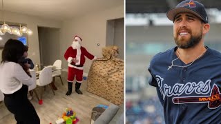 MLB | ENDER INCIARTE SORPRENDE SU FAMILIA VESTIDO DE SANTA CLAUS