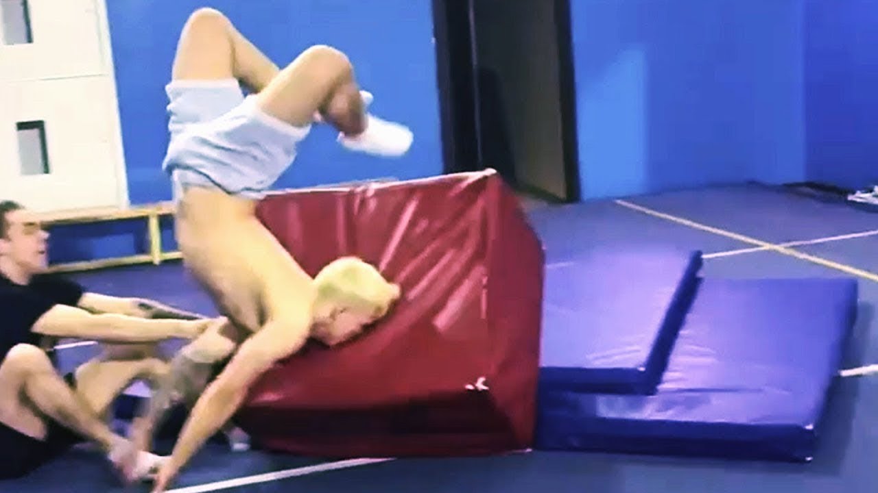 Exercise Fails | Gym & Fitness Fails Compilation