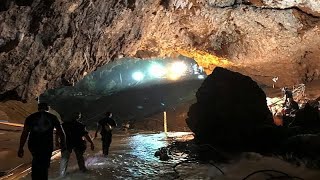 Erfolg in Thailand: Alle 12 Jungen und ihr Begleiter aus Höhle befreit