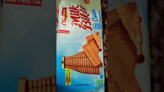 90's kids favourite biscuit| Britannia milk bikis classic special edition | #shorts| wow Pretty Life