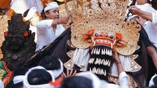 Sepetedun Ida Betara Jagat Kedewatan Ubud Nodia Piodalan ring Pura Gunung lebah Tjampuhan Ubud