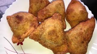 Eating 24x7 | Samosa Recipe | (سه‌مۆسا به‌ په‌تاته‌ و به‌زالیا (خواردنی هیندی