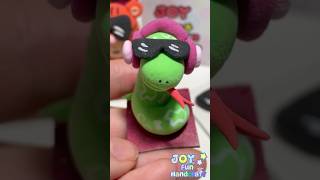 How to make an easy clay snake?