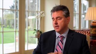 Professor Dan Reinstein speaks about laser eye surgery