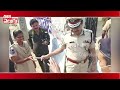 ఈ లేడి కానిస్టేబుల్ కు హ్యాట్సాఫ్ woman constable stopped cp chauhan tolivelugu tv