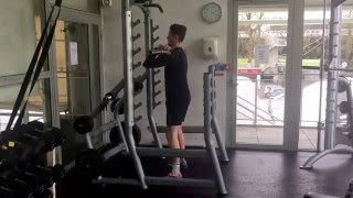 Front squat warm up