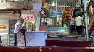 重庆山城闲逛观音桥野水沟 old building in Chongqing