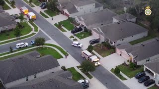 Pasco County firefighters save trapped children from burning home
