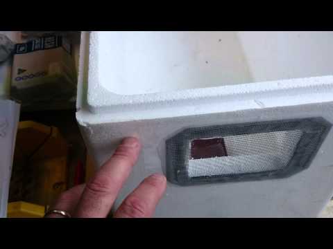 Worm Farm - Making a worm farm with a Styrofoam box 230615 Worm Farm - Making a worm farm with a Styrofoam box 230615
