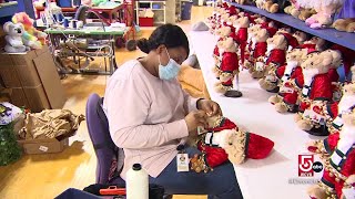 Vermont Teddy Bear Company draws visitors to Shelburne