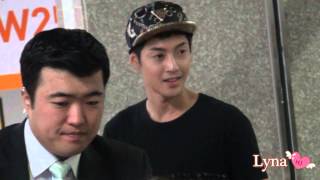 20130820 Kim HyunJoong fancam @ 합정 핫트랙스 팬사인회-퇴근길