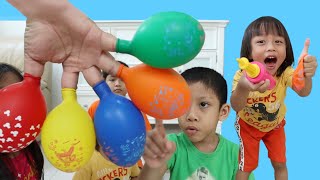 Color Finger Song Rex Bermain Balon Belajar Warna Learn Colors with Balloons for Kids Nursery Rhymes