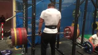 My 300kg shrugs x 10