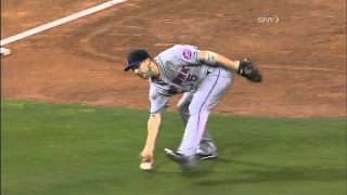 2011/08/15 Wright's barehanded play