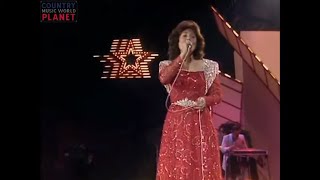 Loretta Lynn LIVE 1985 !! Full Show