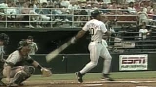 Sheffield hits his 20th home run of '92
