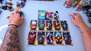 Como Estão Os Pensamentos e Sentimentos Dele(a) HOJE Em Relação a Mim Tarot? O Que Ele(a) Vai Fazer?