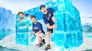 Building An IGLOO FORT Out Of ICE! *CHALLENGE*