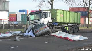 Frontale botsing op Anthony Fokkerweg loopt fataal af