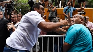 Incidentes al término del acto de la CGT