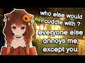 Your Roommate's Favourite Thing To Do Is Cuddle You 💚 (F4A) [Kisses] [Cuddles] [Roommates to Lovers]