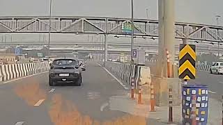 Delhi Meerut Expressway Road Rage Incident Recorded by Dashcam