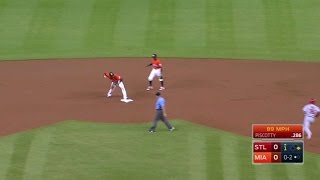 STL@MIA: Hechavarria starts a double play