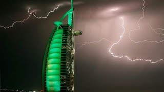 ऐसा सैलाब संकट ना देखा होगा?| Dubai Floods | Heavy Rain | Dubai News |Trending News#shorts