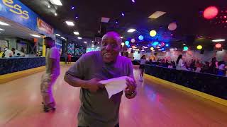 SKATE ZONE 71 - THURS NIGHT CROWD HANDLING THEIR BUSINESS - 2 21 25 013