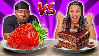 STRAWBERRY VS CHOCOLATE FOOD CHALLENGE