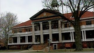 Illinois Adventure #1307 "Ward Museum"