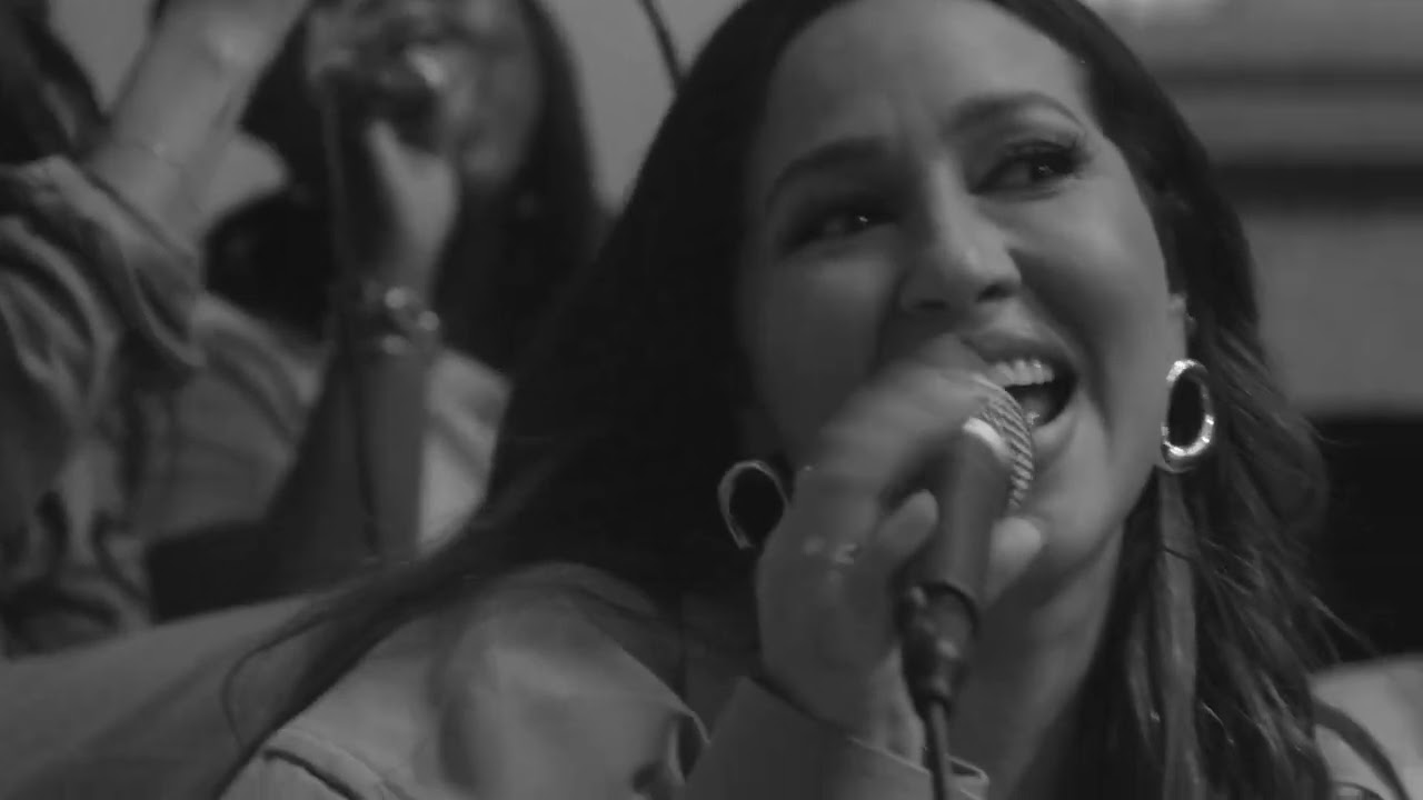 Coritos Medley Israel New Breed Chords Chordify