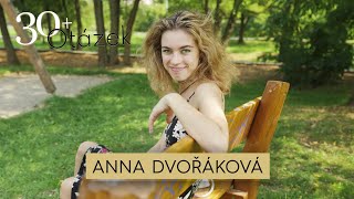 Hvězda TikToku Anna Dvořáková by chtěla domů sluhu: Co dalšího by si přinesla z minulosti?