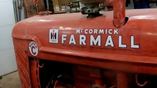 1952 Farmall Super C. Will it Run Part 1 Does it turn over?